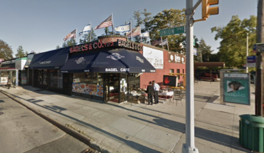 Queens man facing manslaughter charges hit with hate crime allegations for bagel shop vandalism — Queens Daily Eagle