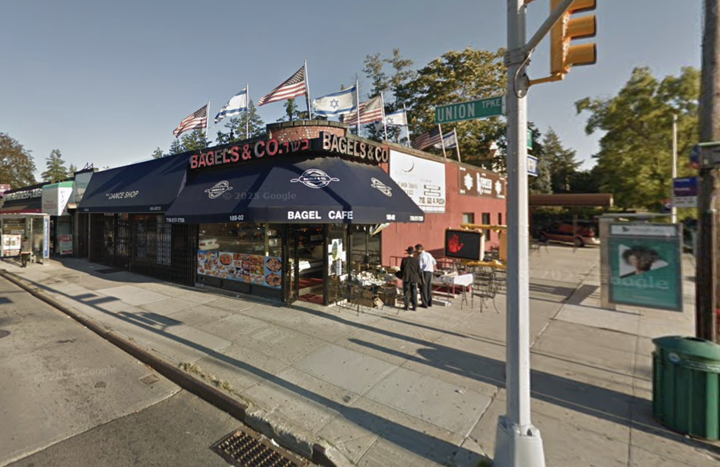 Queens man facing manslaughter charges hit with hate crime allegations for bagel shop vandalism — Queens Daily Eagle