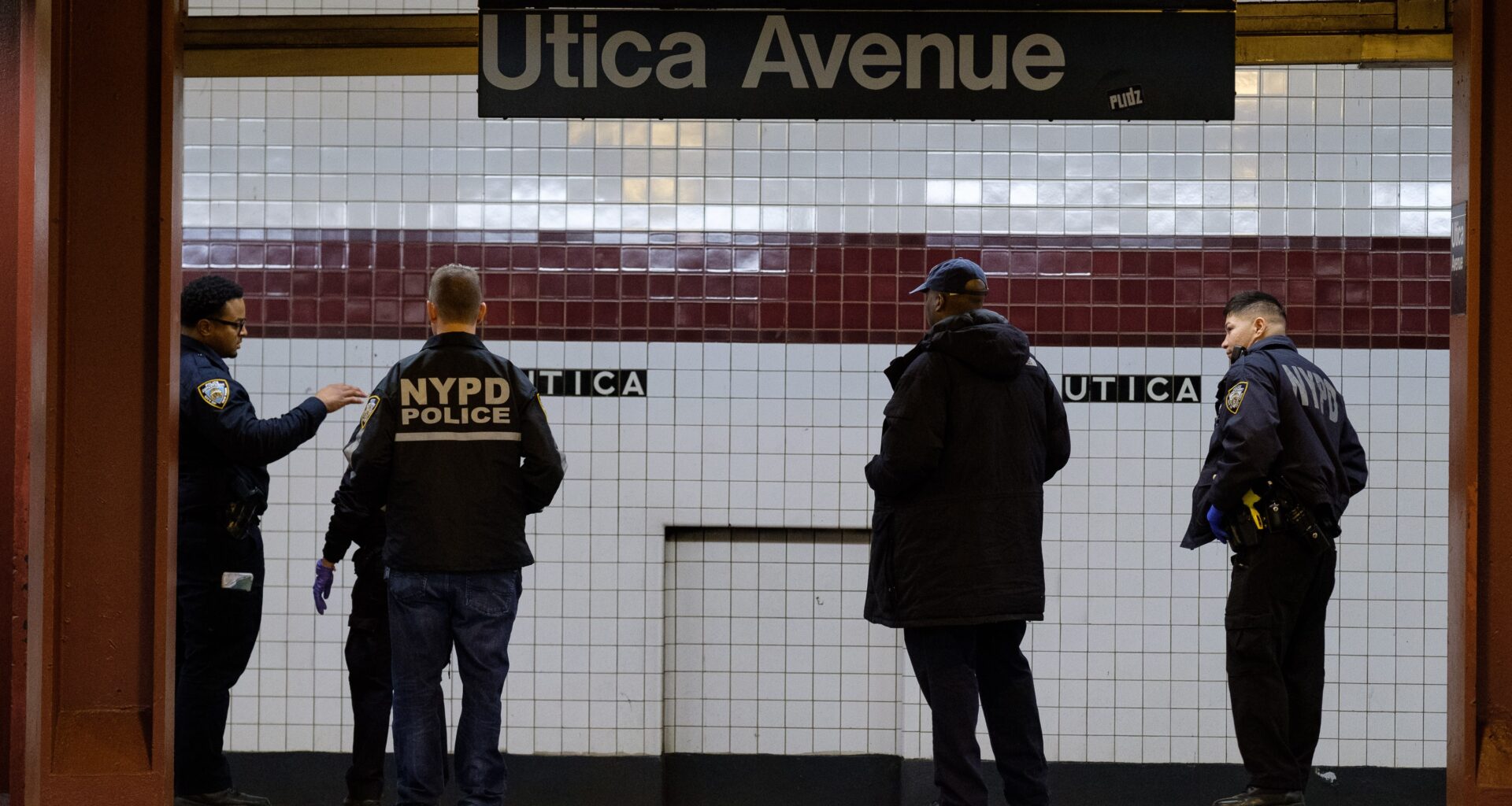 MTA crew on Brooklyn subway train that dragged man to death were unaware of deadly mishap: NTSB