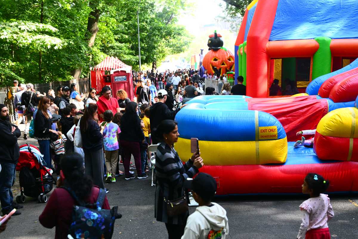 Richmond Hill Block Association hosts 51st annual fair in Forest Park – QNS
