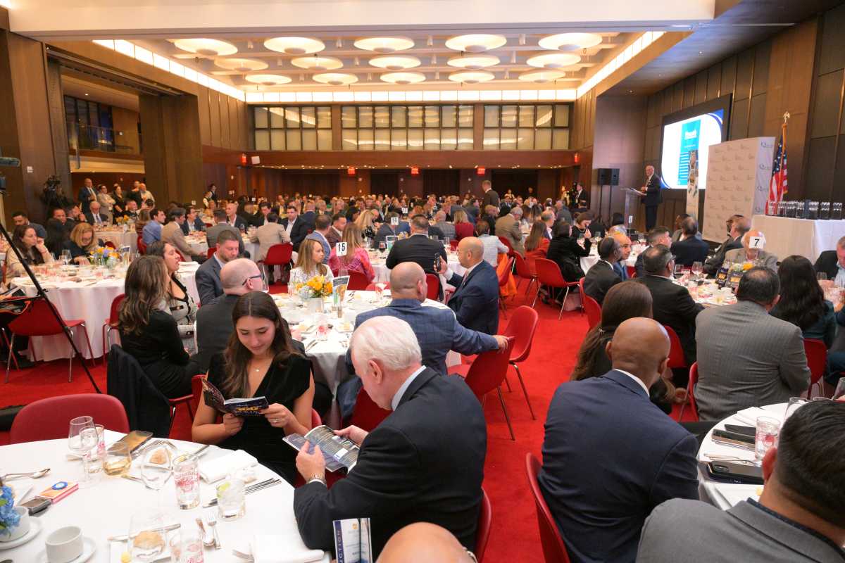 Queens Chamber of Commerce hosts 100th Building Awards Gala – QNS