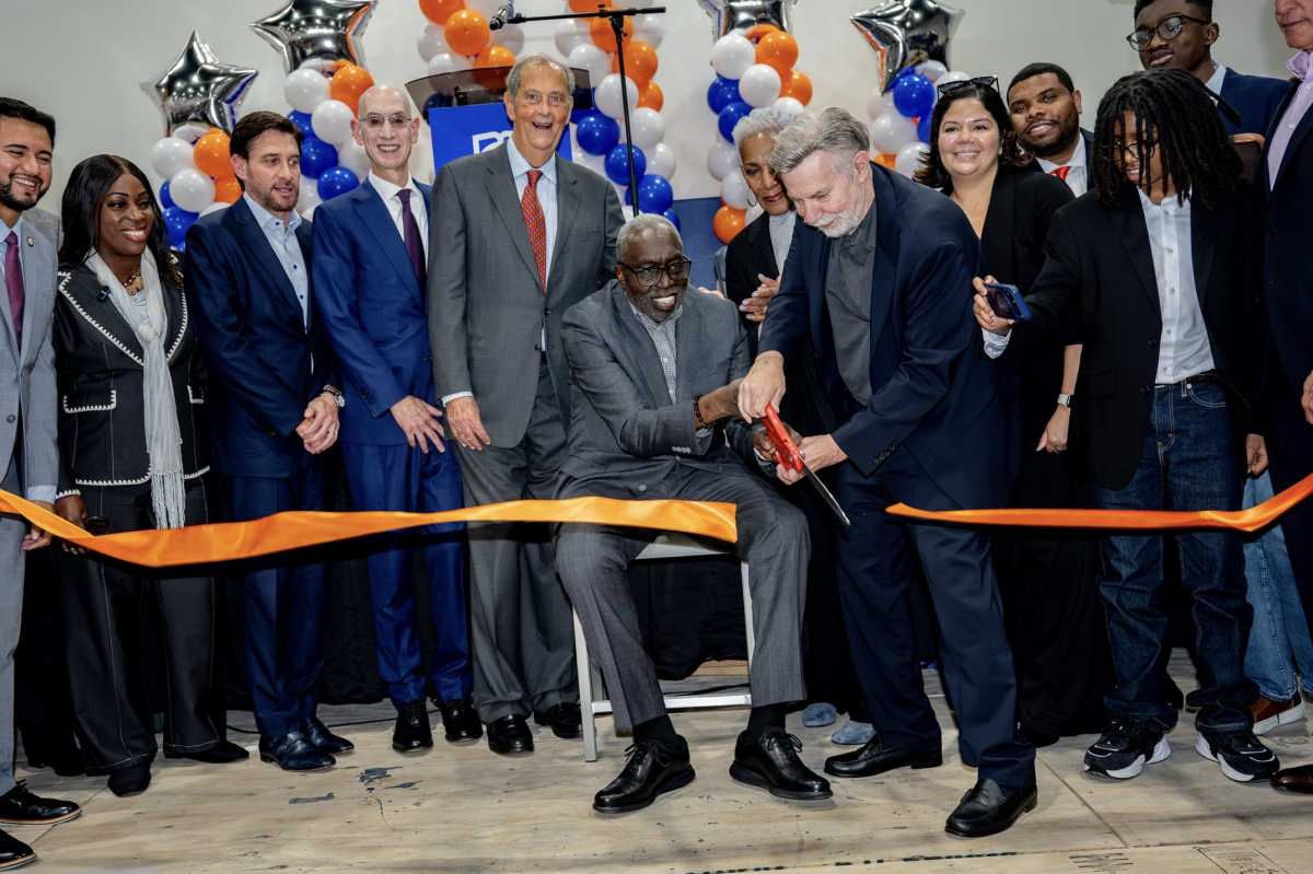 Earl Monroe basketball school opens $39.5M facility in Mott Haven – Bronx Times
