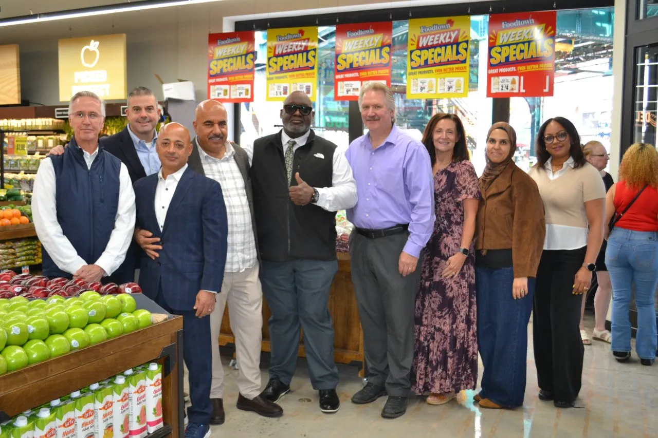 Foodtown is located at 960 Halsey Street, Brooklyn, NY 11233.