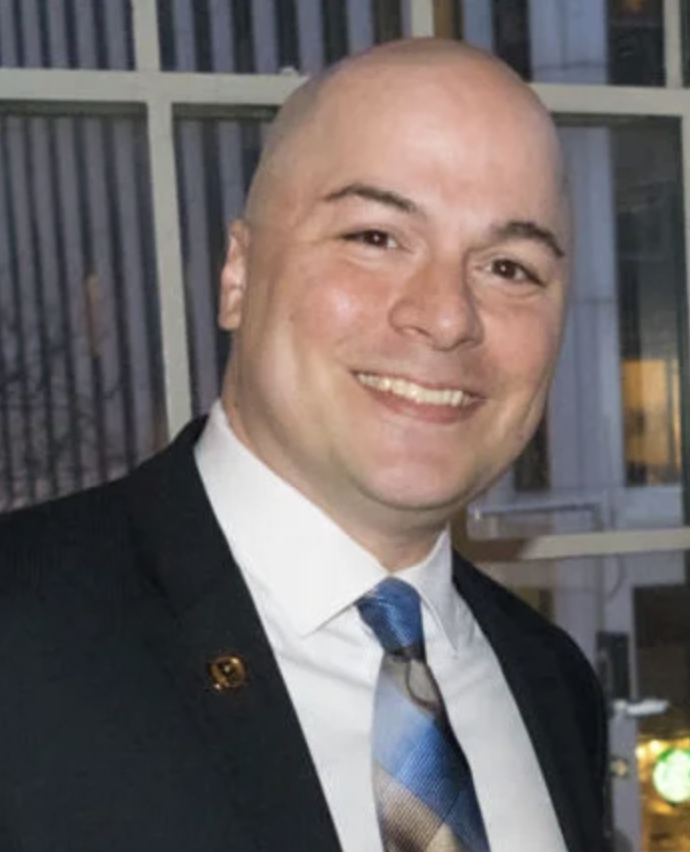Former Queens judge censured for using gun to trick police officer during a hearing — Queens Daily Eagle