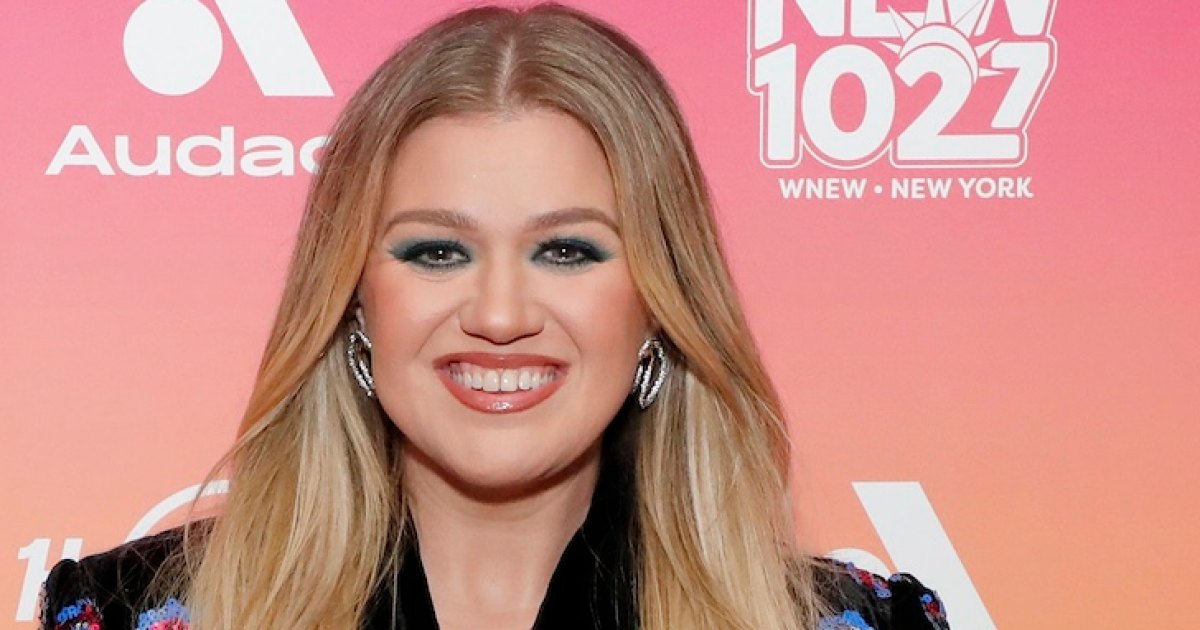 Brooklyn Store Reacts to Kelly Clarkson $15,000 Bird Drama