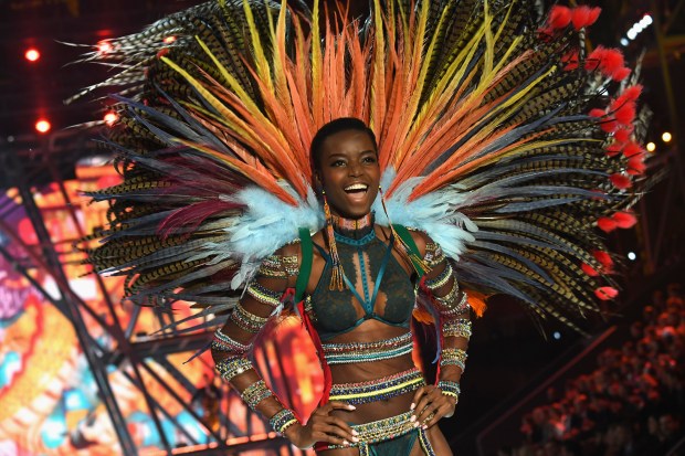 PARIS, FRANCE - NOVEMBER 30: Maria Borges walks the runway at the Victoria's Secret Fashion Show on November 30, 2016 in Paris, France. (Photo by Pascal Le Segretain/Getty Images for Victoria's Secret)