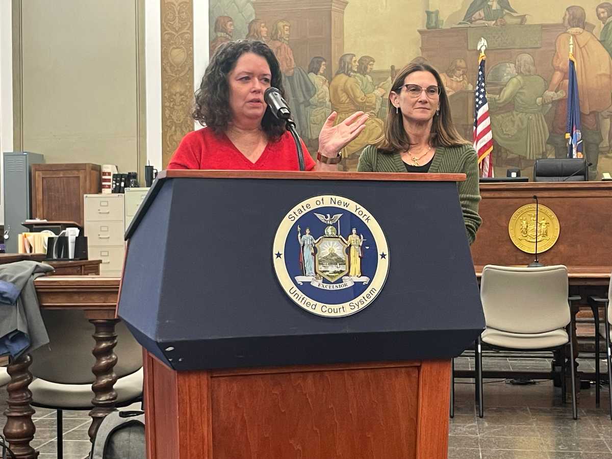 New York State court system offers counsel to attorneys, judges and staff struggling with depression
