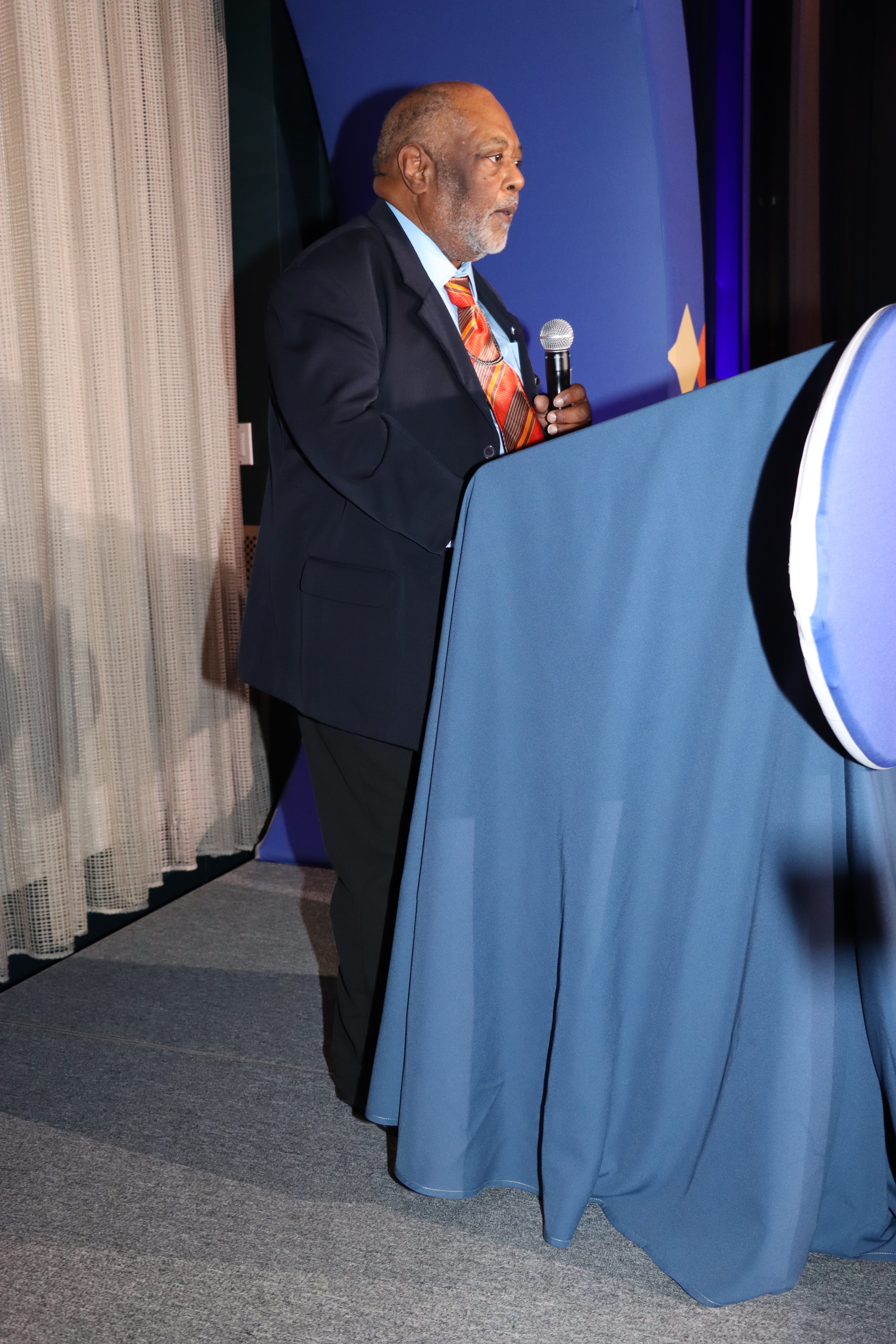 William Andrew, CABS’ co-founder, addresses ceremony.
