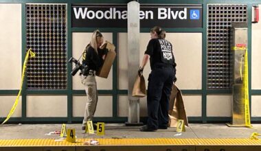 After knife broke, suspect in fatal Queen subway stabbing finished off victim with second blade