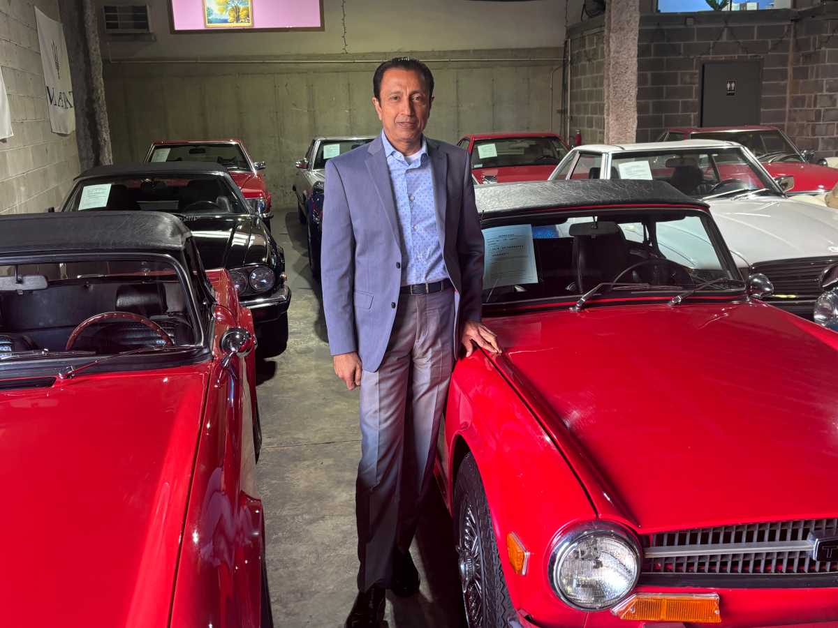 Cartopia: Selling classic cars in Queens around the world – QNS