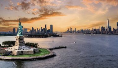Destination, New York Harbor - Soundings Online