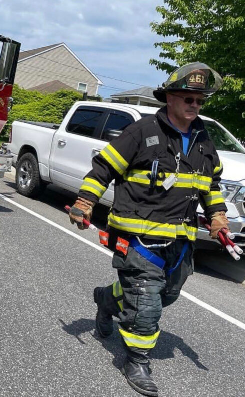 New York firefighter and heart transplant patient Bob Meyer on the job.