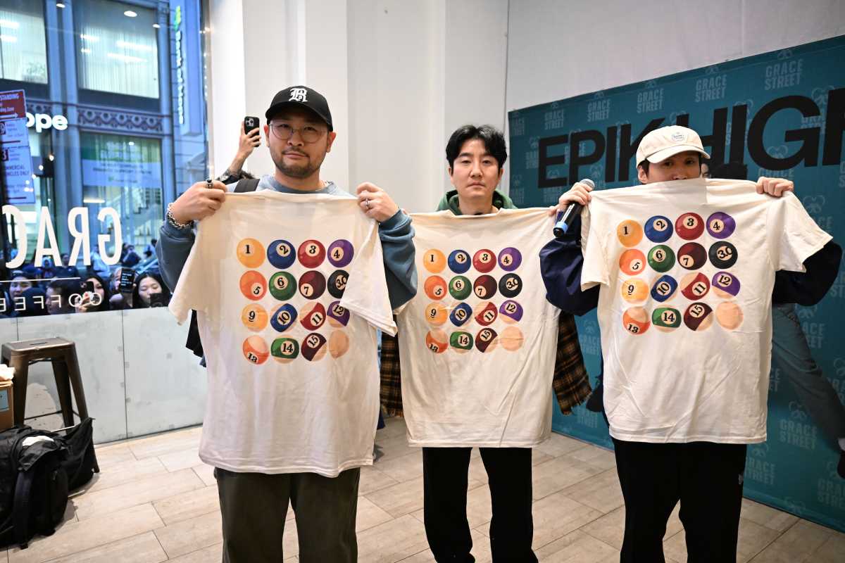 Epik High kicked off their North American tour in New York City last week, meeting fans beforehand.