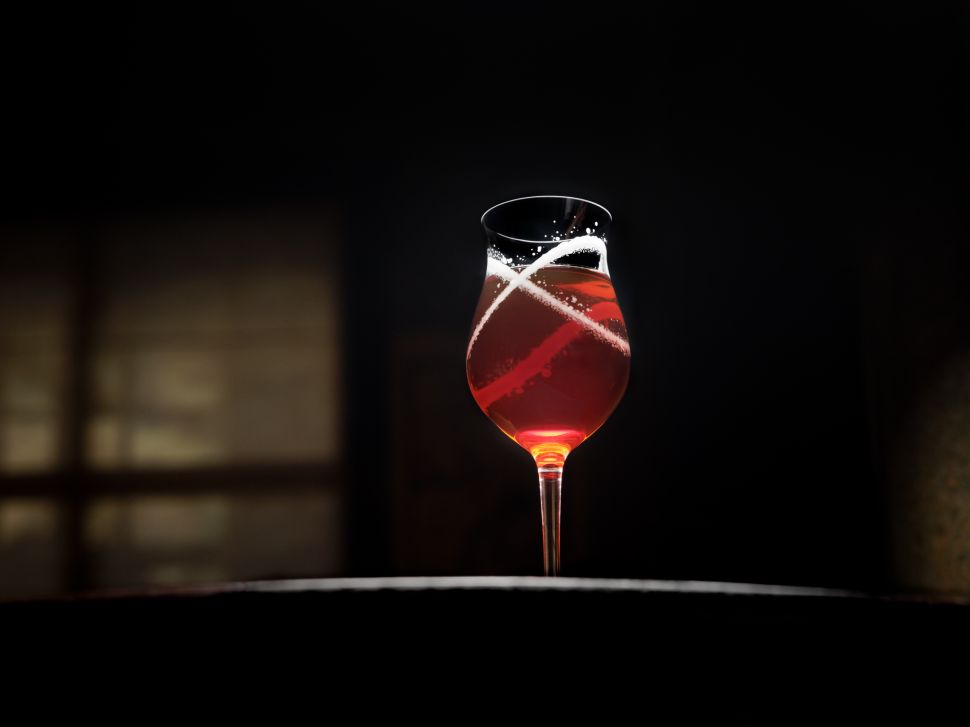 How Bars Are Building Cocktail Menus Around Art Collections