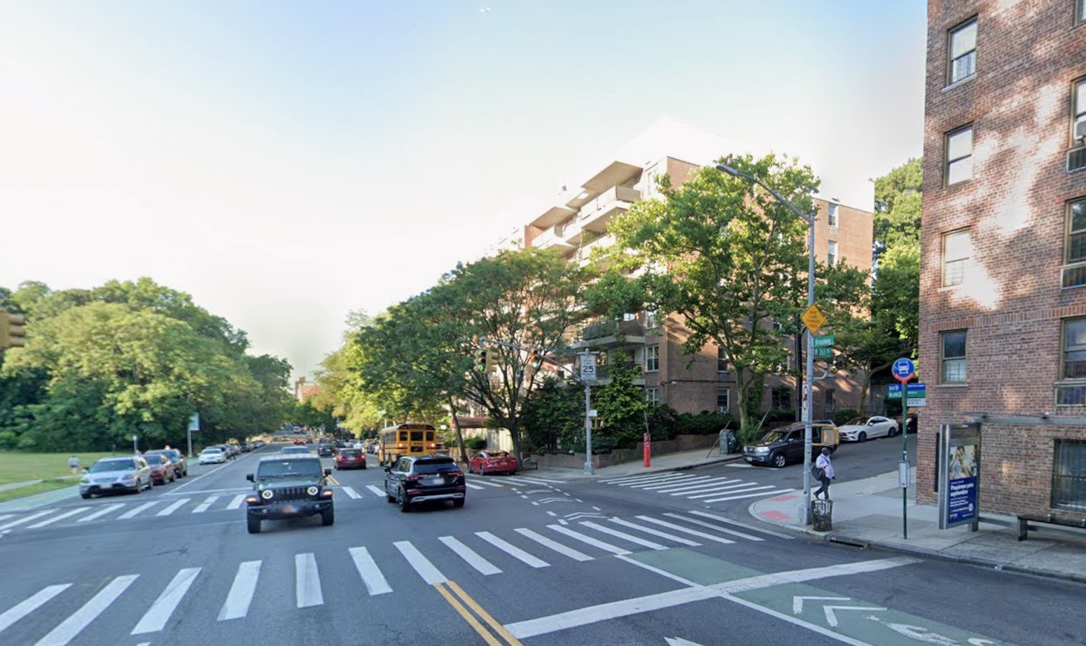Motorcyclist, 45, killed in crash with Subaru Outback driver in Bronx