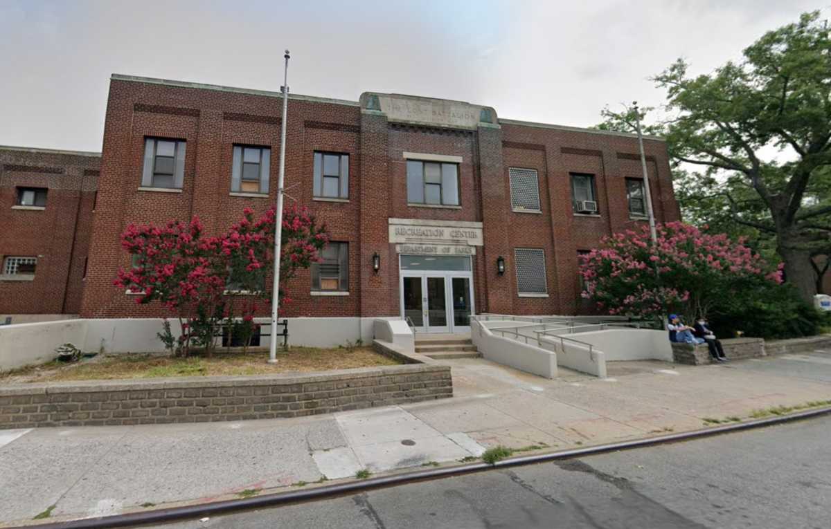 Lost Battalion Hall rec center reopens in Rego Park after four-year refurbishment – QNS