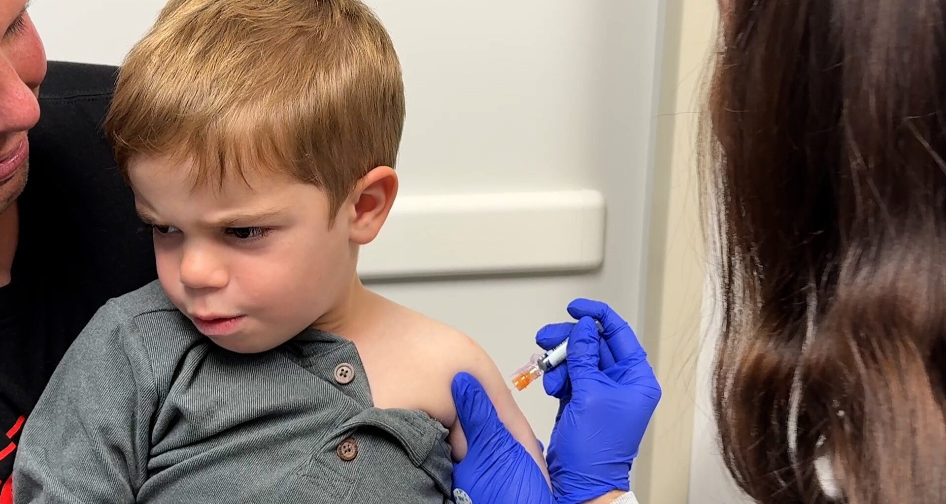 Health Alert: New York measles disaster emergency after more than 100 cases; Pennsylvania nears 1,000 at the state line