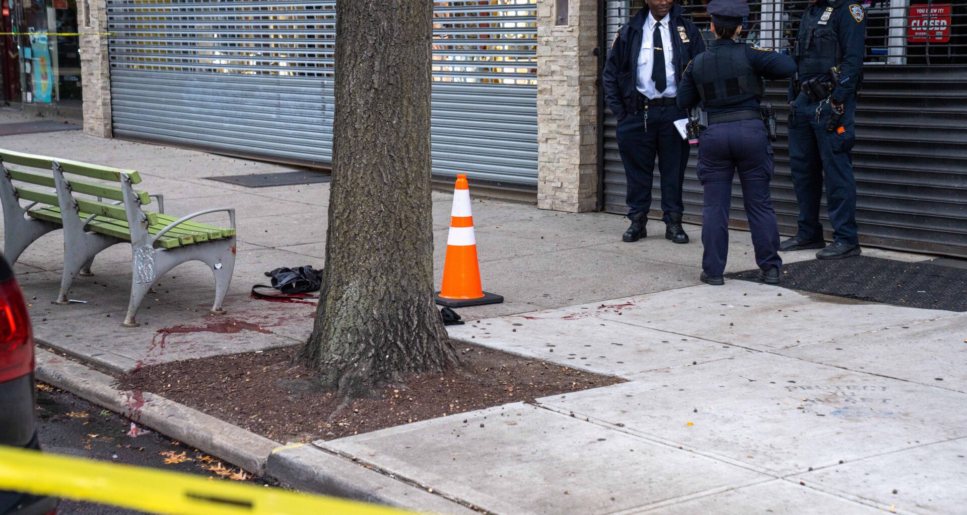 Man hospitalized following bloody early-morning shooting on Queens street: NYPD