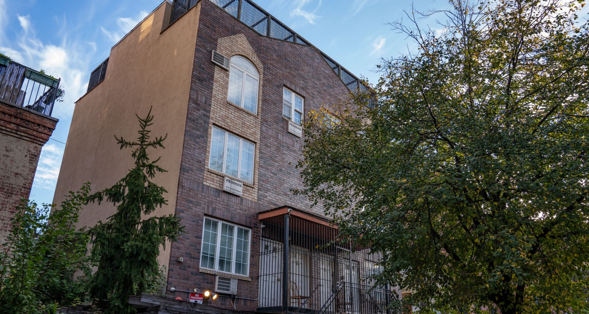 Man dies in NYPD custody after attacking worker at NYC disability center