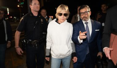 Selma Blair leaves NYC court after mid-air meltdown arrest