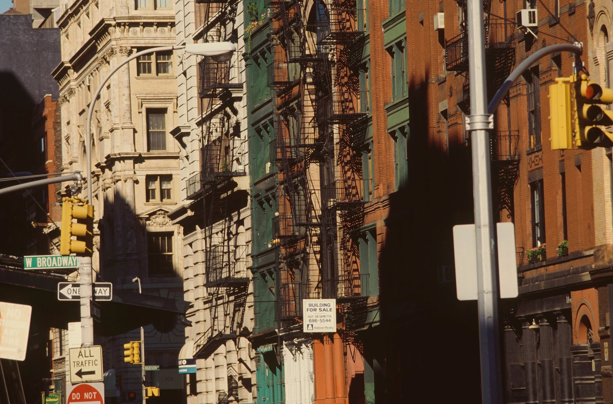Tribeca, 1990. Photo (c) Jeff Rothstein