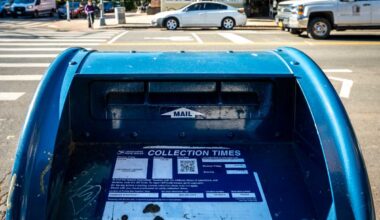 Two East New York postal workers indicted in alleged check theft scheme • Brooklyn Paper