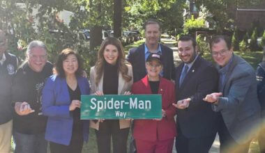 Dozens of Spidey fans celebrate co-naming of Forest Hills street as ‘Spider-Man Way’ – QNS