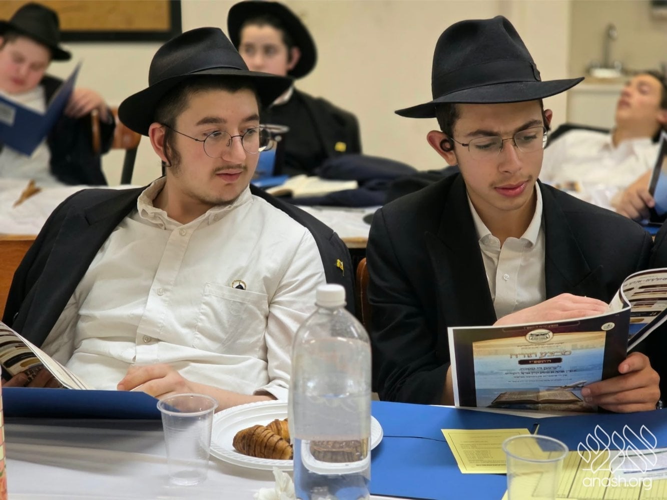 Queens Mesivta Launches Mivtza Torah for Eretz Yisroel Trip