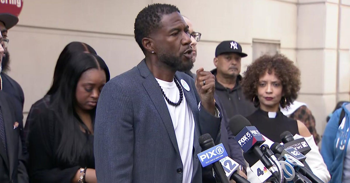Protesters accuse Bronx Target of being staging area for ICE agents after shooting in Marble Hill