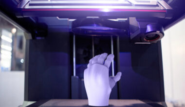 Bronx Science Students 3D-Print Free Prosthetic Hands For People In Need | The Bronx Daily