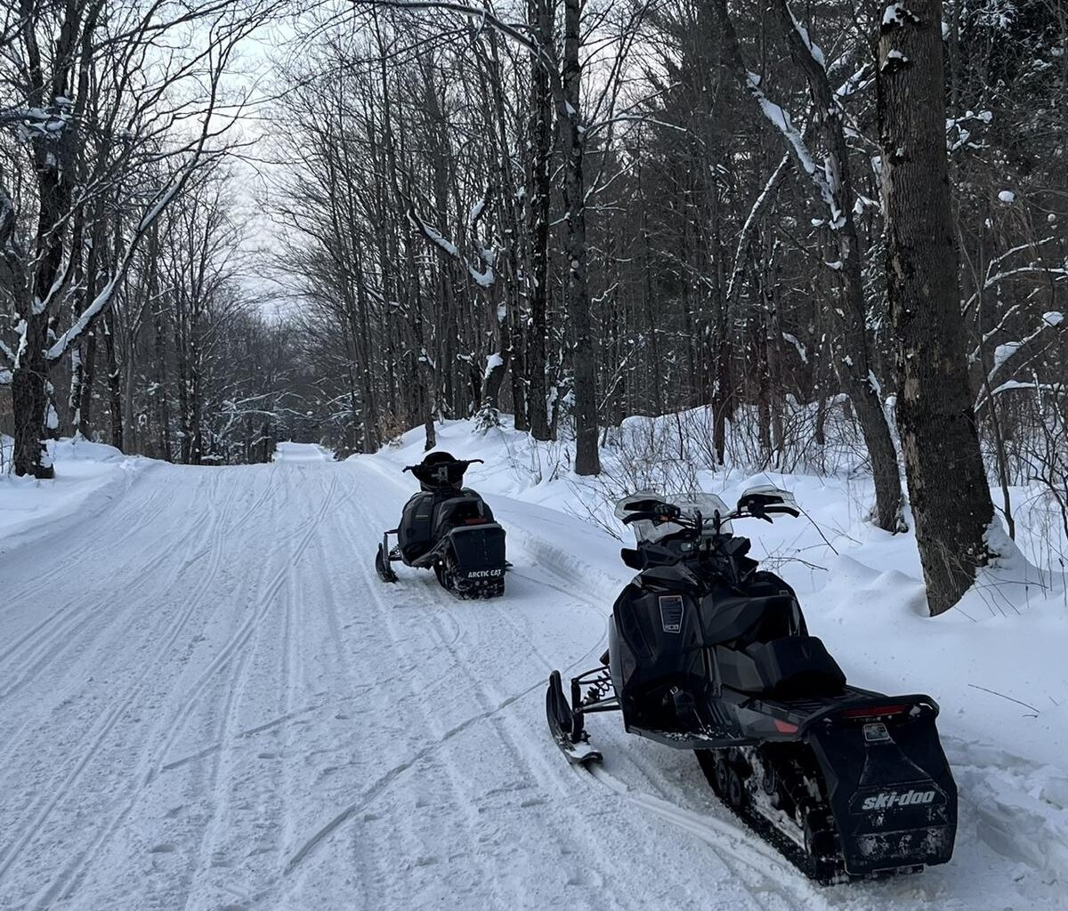 This New York State Snowmobile Mandate is Drawing Attention