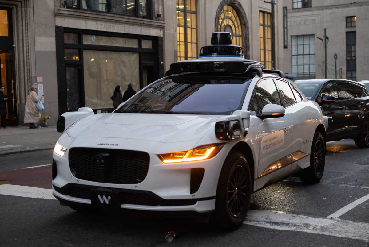 Op-ed | For safer roads for cyclists, New York should put autonomous vehicles to the test