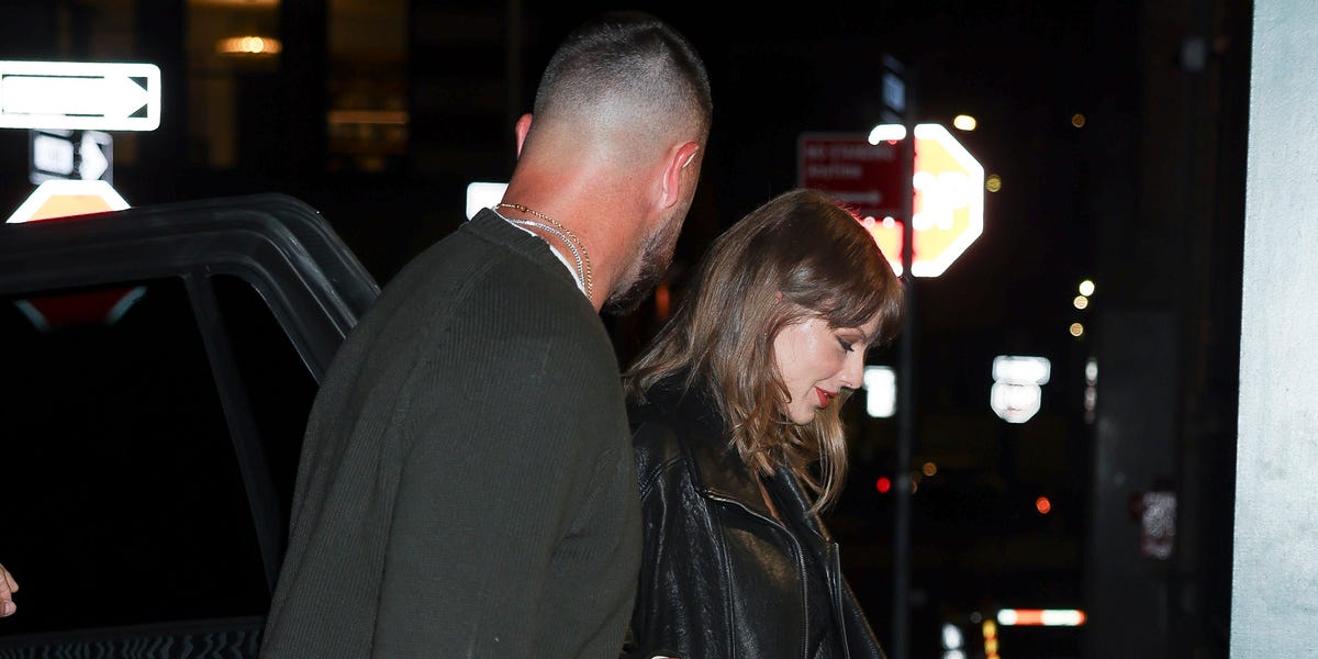 Taylor Swift Wears Olive Green Out With Travis Kelce in NYC