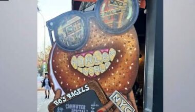 Harlem bagel shop faces community backlash over mascot – NBC New York