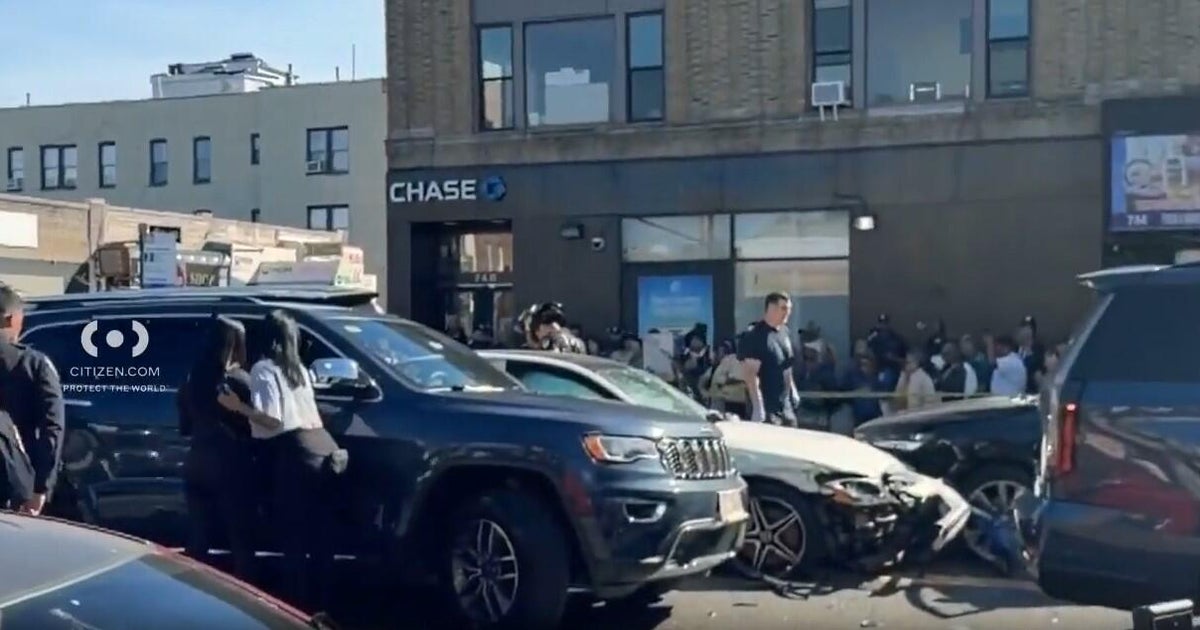9 treated after crash involving pedestrians in the Bronx, FDNY says