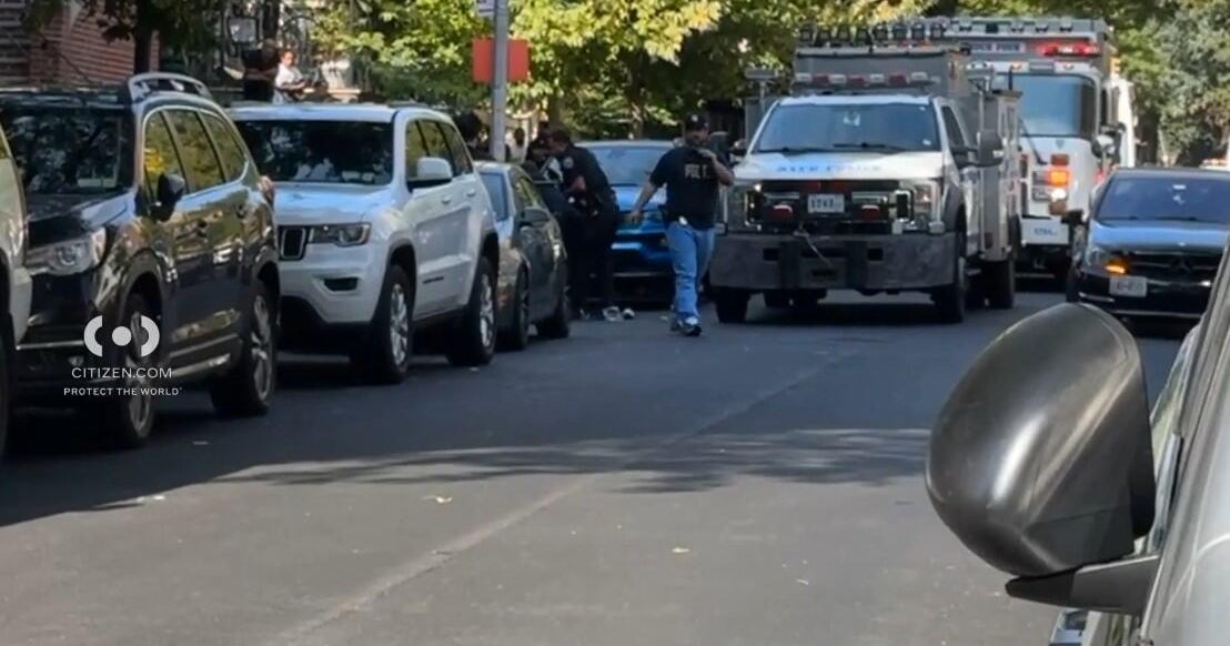 Off-duty police officer stabbed in the Bronx, NYPD says