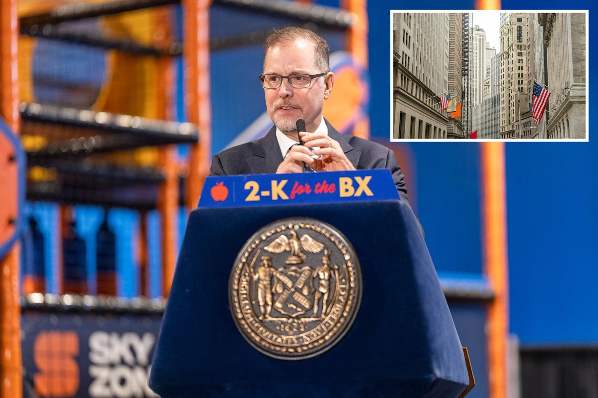 NYC lost 30K private sector jobs in just 2 months: 'Concerning'