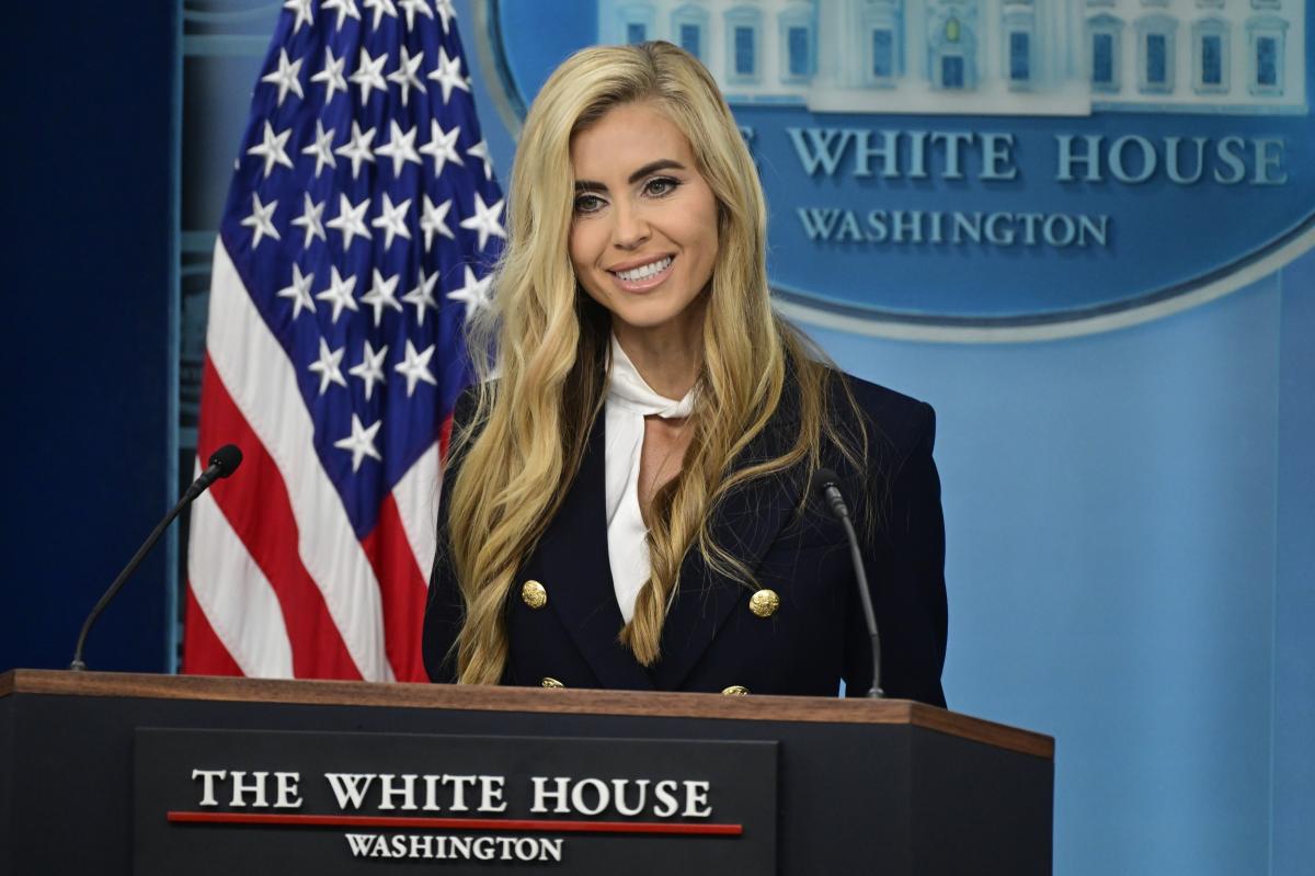 Katie Zacharia pushed for disastrous Fox News interviews that led to her ouster as press secretary