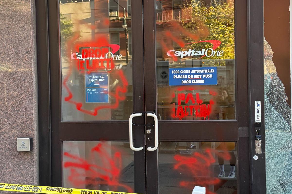 Window of NYC bank smashed, facade marred with pro-Palestinian graffiti