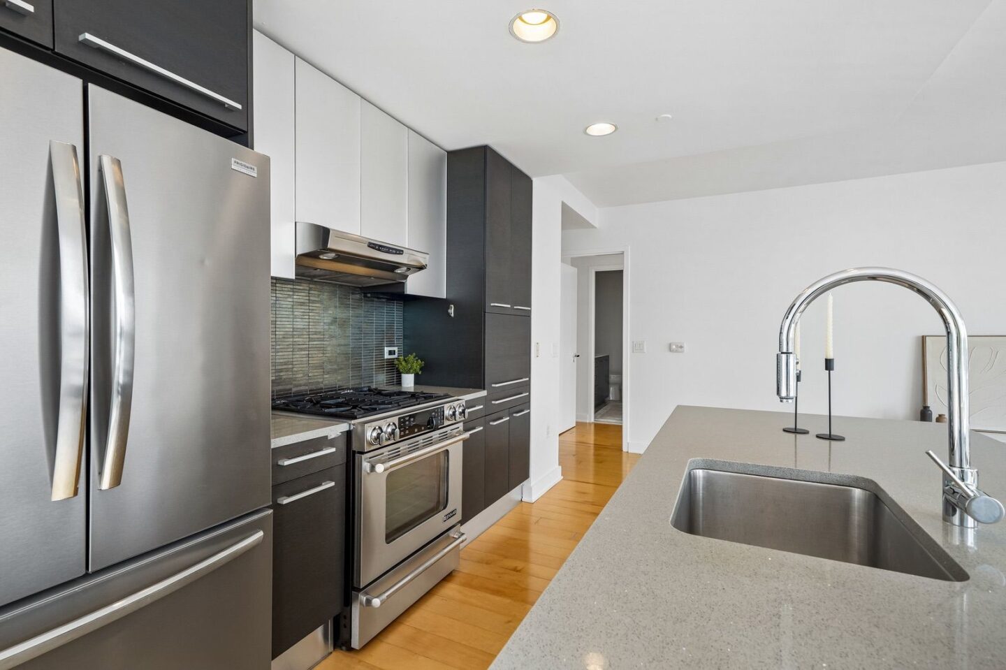 Crystal Point 2205 Jersey City Condo For Sale 1