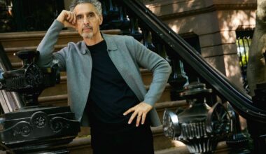 John Turturro, thief of New York characters, adds a capstone in 'The Last Pickpocket in New York' :: WRAL.com