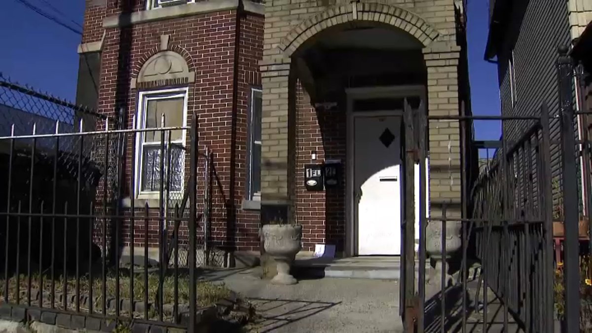 Officials uncover fentanyl packaging operation in the Bronx – NBC New York