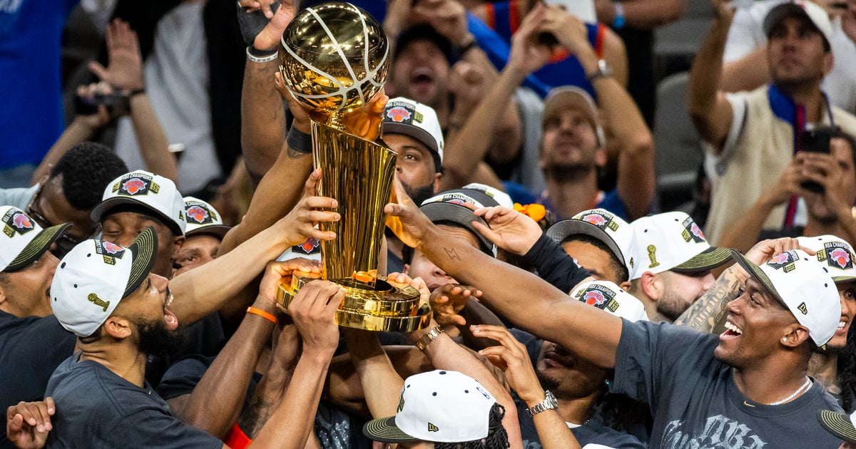 Knicks look to defend championship title as season begins with MSG banner-raising ceremony