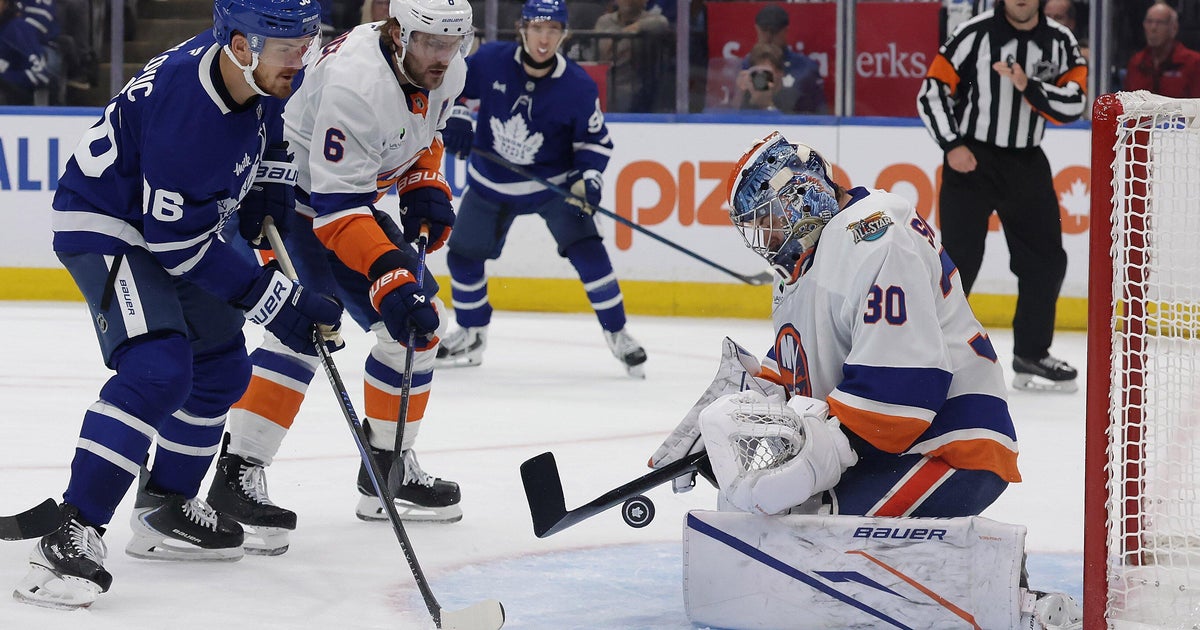 Bo Horvat scores winner and adds assist in Islanders' 4-1 win over Maple Leafs