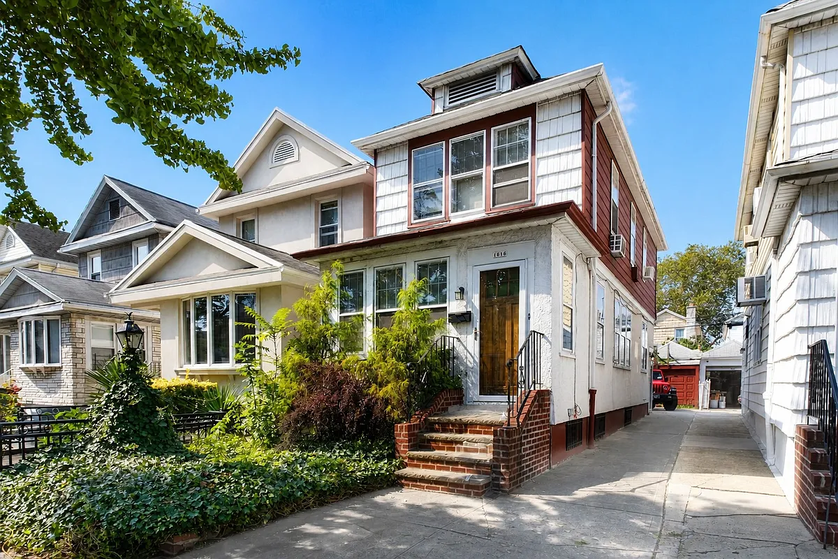 semi-detached house