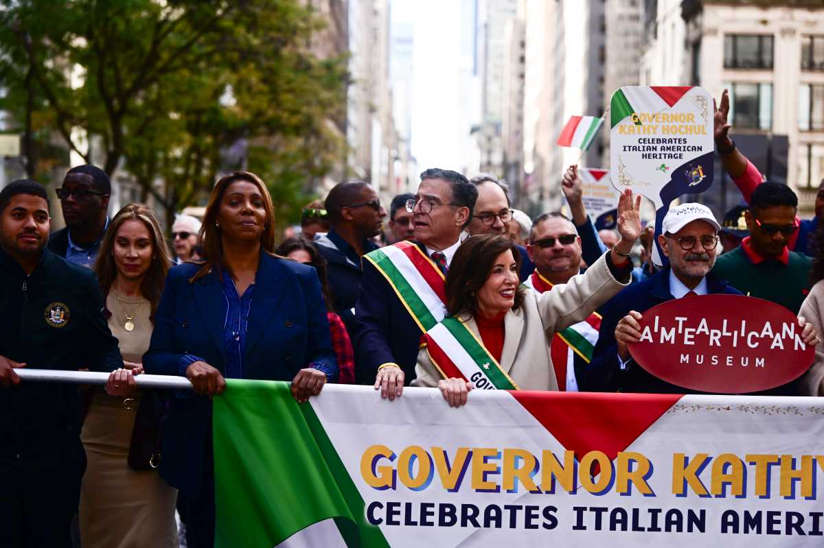 Italian-American pride takes Fifth Avenue as Mamdani skips NYC Columbus Day Parade