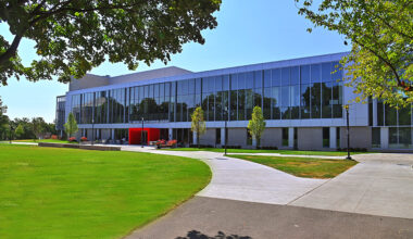 St. John’s Health Sciences Center Wins Queens Award
