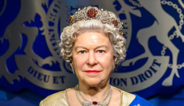Queen’s Charity Website Taken Over by Slots — Audit Reveals Hundreds of Gambling Sites Snapping Up Trusted Domains
