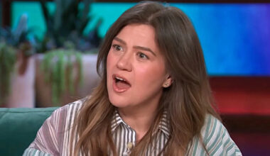 The Unintentionally Perfect Bird Post Shared By Brooklyn Store Weeks Before Kelly Clarkson Showed Up