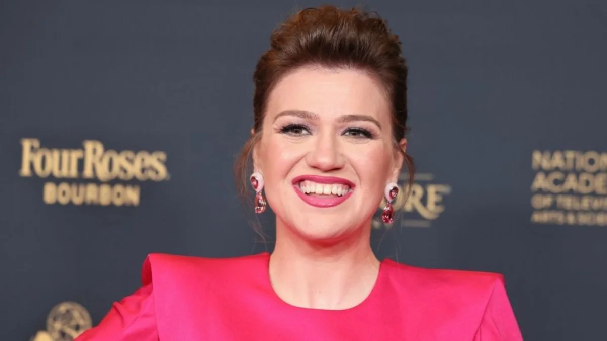 Kelly Clarkson Accused of ‘Abuse of Power’ in Brooklyn Store Controversy — Report